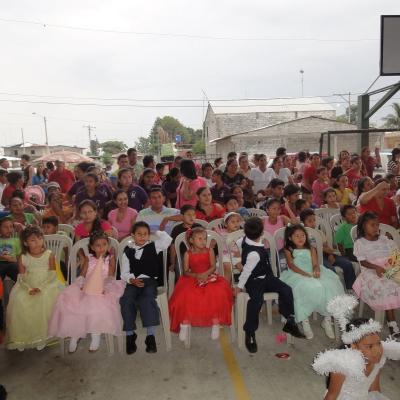 23 decembrie: Ecuador: Festival de Crăciun în Parohia Romano-Catolica "Sfântul Bartolomeu" din Palestina, provincia Guayas