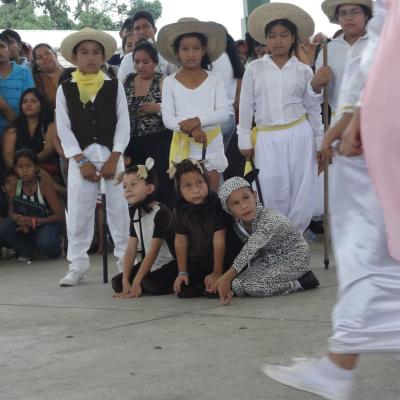 23 decembrie: Ecuador: Festival de Crăciun în Parohia Romano-Catolica "Sfântul Bartolomeu" din Palestina, provincia Guayas