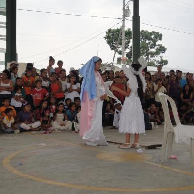 23 decembrie: Ecuador: Festival de Crăciun în Parohia Romano-Catolica "Sfântul Bartolomeu" din Palestina, provincia Guayas