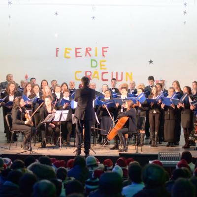 23 decembrie: Târgu Frumos: Concert de Crăciun