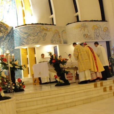 24-25 decembrie: Iaşi: Crăciunul în imagini la catedrala "Sfânta Fecioară Maria, Regină"