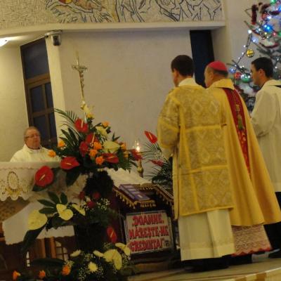 24-25 decembrie: Iaşi: Crăciunul în imagini la catedrala "Sfânta Fecioară Maria, Regină"
