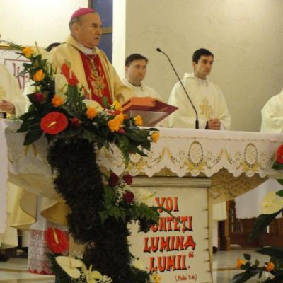 24-25 decembrie: Iaşi: Crăciunul în imagini la catedrala "Sfânta Fecioară Maria, Regină"