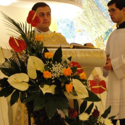24-25 decembrie: Iaşi: Crăciunul în imagini la catedrala "Sfânta Fecioară Maria, Regină"