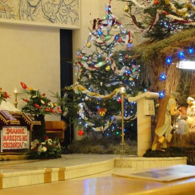 24-25 decembrie: Iaşi: Crăciunul în imagini la catedrala "Sfânta Fecioară Maria, Regină"