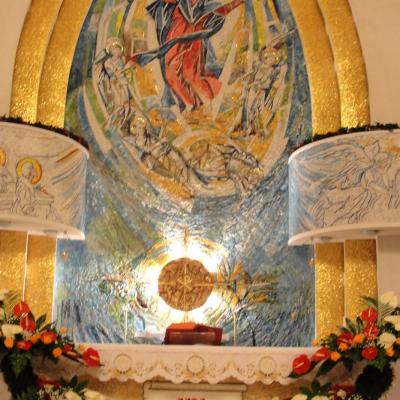 24-25 decembrie: Iaşi: Crăciunul în imagini la catedrala "Sfânta Fecioară Maria, Regină"