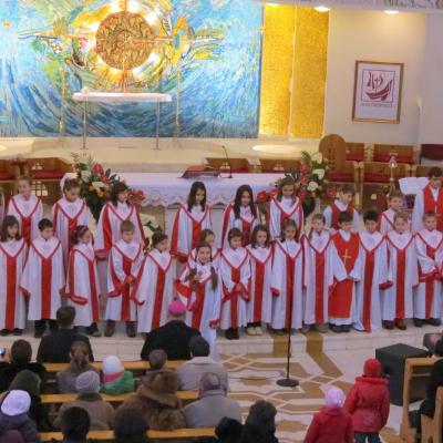 24-25 decembrie: Iaşi: Crăciunul în imagini la catedrala "Sfânta Fecioară Maria, Regină"