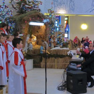 24-25 decembrie: Iaşi: Crăciunul în imagini la catedrala "Sfânta Fecioară Maria, Regină"