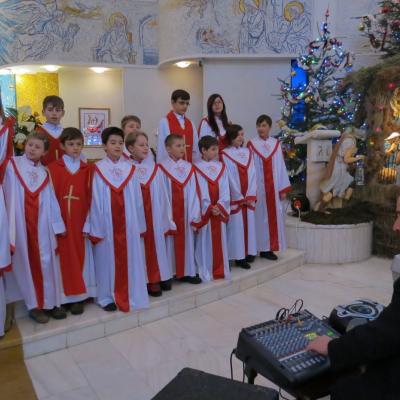 24-25 decembrie: Iaşi: Crăciunul în imagini la catedrala "Sfânta Fecioară Maria, Regină"