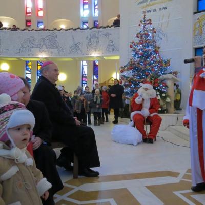 24-25 decembrie: Iaşi: Crăciunul în imagini la catedrala "Sfânta Fecioară Maria, Regină"