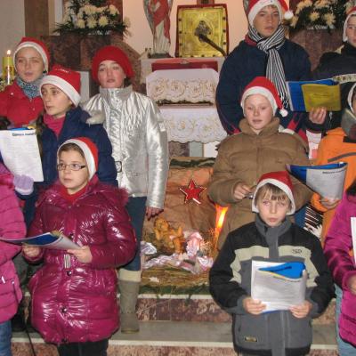 24-30 decembrie: Cleja "Sfântul Francisc": Crăciunul, bucuria credinţei în sânul familiei
