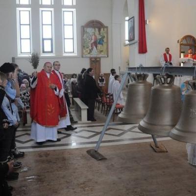 26 decembrie: Bijghir: Sfinţire de noi clopote