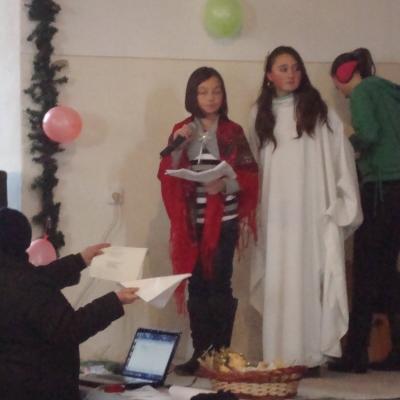 27 decembrie: Horgeşti: Spectacol de Crăciun