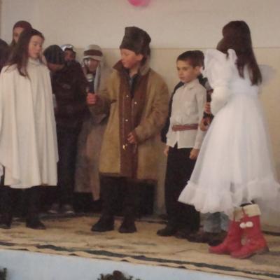 27 decembrie: Horgeşti: Spectacol de Crăciun