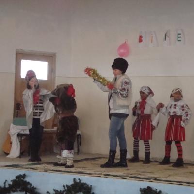 27 decembrie: Horgeşti: Spectacol de Crăciun