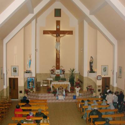 15 ianuarie: Oneşti: Jubileul de 150 de ani al Congregaţiei "Surorilor lui Isus Răscumpărătorul"
