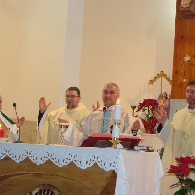 15 ianuarie: Oneşti: Jubileul de 150 de ani al Congregaţiei "Surorilor lui Isus Răscumpărătorul"