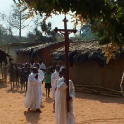 23 ianuarie: Coasta de Fildeş: Un nou sat pe harta parohiei din Djebonoua. Evanghelizare la Bokassou