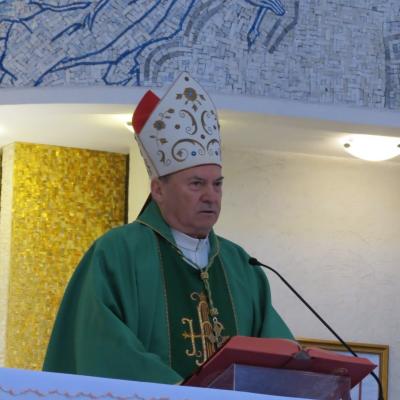 27 ianuarie: Iaşi: Iaşi: Prinos de recunoştinţă la centenarul revistei "Lumina creştinului"