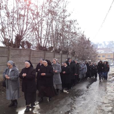 3 februarie: Oituz: Ziua persoanelor consacrate din zona Oneşti