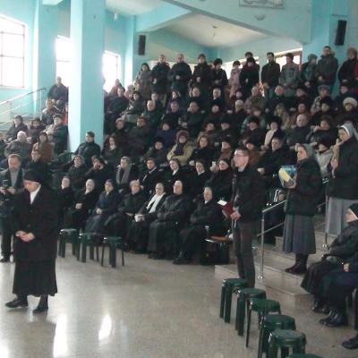 3 februarie: Roman: Ziua Persoanelor Consacrate în Parohia "Inima Neprihănită a Mariei"