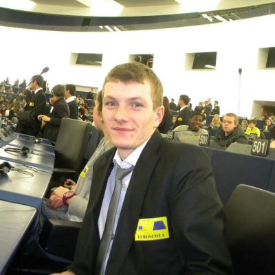 6-13 februarie: Bacău: Parlamentari pentru o zi