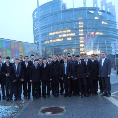 6-13 februarie: Bacău: Parlamentari pentru o zi