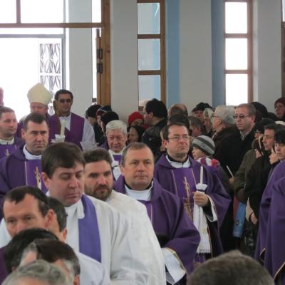 12 februarie: Horleşti: Funeraliile părintelui Mihai Cucuteanu