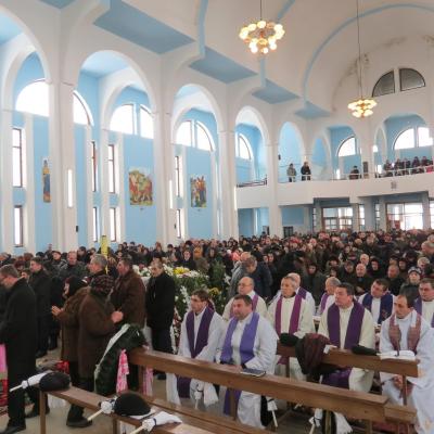 12 februarie: Horleşti: Funeraliile părintelui Mihai Cucuteanu