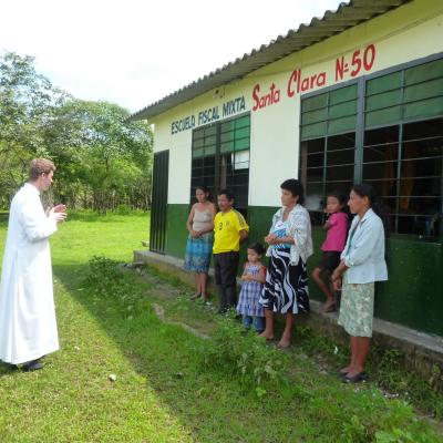 13 februarie: Ecuador: Miercurea Cenuşii celebrată în Santa Lucia