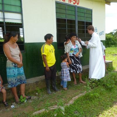 13 februarie: Ecuador: Miercurea Cenuşii celebrată în Santa Lucia