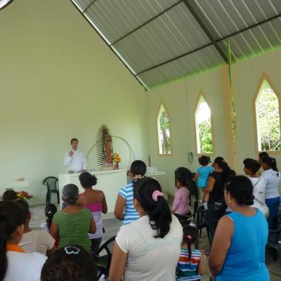 13 februarie: Ecuador: Miercurea Cenuşii celebrată în Santa Lucia