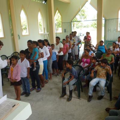13 februarie: Ecuador: Miercurea Cenuşii celebrată în Santa Lucia