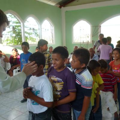 13 februarie: Ecuador: Miercurea Cenuşii celebrată în Santa Lucia