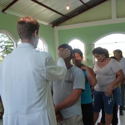 13 februarie: Ecuador: Miercurea Cenuşii celebrată în Santa Lucia