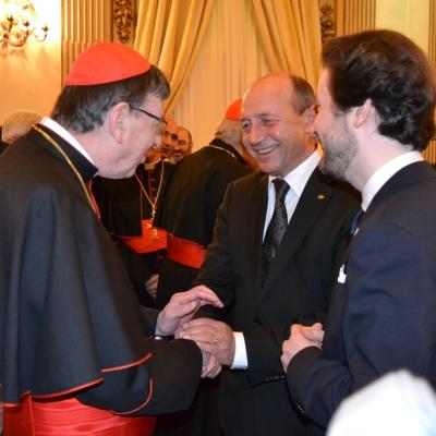 15 februarie: Roma: Întâlnirea dintre preşedintele României şi ambasadorii acreditaţi la Vatican şi pe reprezentanţii cultelor
