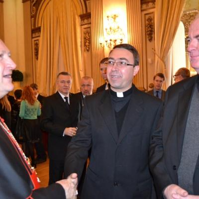 15 februarie: Roma: Întâlnirea dintre preşedintele României şi ambasadorii acreditaţi la Vatican şi pe reprezentanţii cultelor