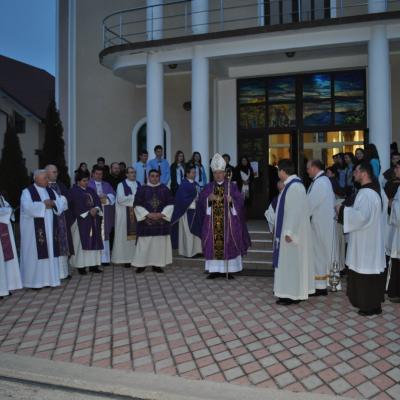 21-24 februarie: Roman: Mama îşi vizitează fiii din Parohia "Isus, Bunul Păstor"
