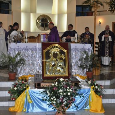 21-24 februarie: Roman: Mama îşi vizitează fiii din Parohia "Isus, Bunul Păstor"