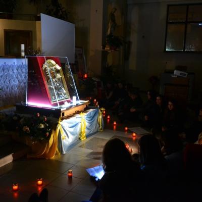 21-24 februarie: Roman: Mama îşi vizitează fiii din Parohia "Isus, Bunul Păstor"