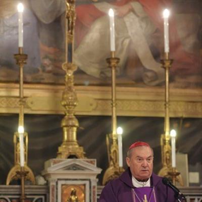 28 februarie: Iaşi: Liturghie de mulţumire la încheierea pontificatului papei Benedict al XVI-leax