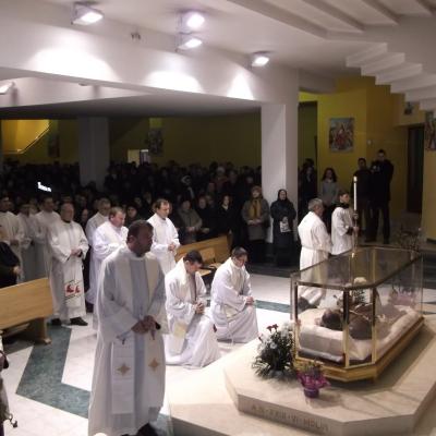 5 martie: Oneşti: Deschiderea Anului Ieremian la sanctuarul "Fericitul Ieremia" din Oneşti şi aniversarul morţii fericitului Ieremia