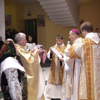 5 martie: Oneşti: Deschiderea Anului Ieremian la sanctuarul "Fericitul Ieremia" din Oneşti şi aniversarul morţii fericitului Ieremia