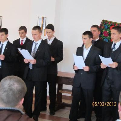 5 martie: Oneşti: Educaţie prin arta dramatică la Liceul Teologic "Fericitul Ieremia"