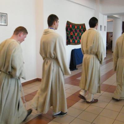 5 martie: Oneşti: Educaţie prin arta dramatică la Liceul Teologic "Fericitul Ieremia"