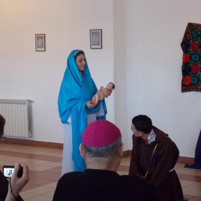 5 martie: Oneşti: Educaţie prin arta dramatică la Liceul Teologic "Fericitul Ieremia"