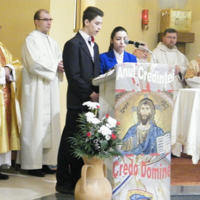 5 martie: Oneşti: Educaţie prin arta dramatică la Liceul Teologic "Fericitul Ieremia"