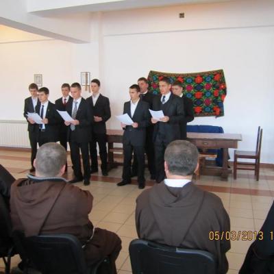 5 martie: Oneşti: Educaţie prin arta dramatică la Liceul Teologic "Fericitul Ieremia"