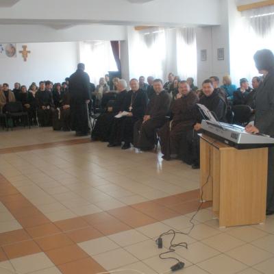 5 martie: Oneşti: Educaţie prin arta dramatică la Liceul Teologic "Fericitul Ieremia"