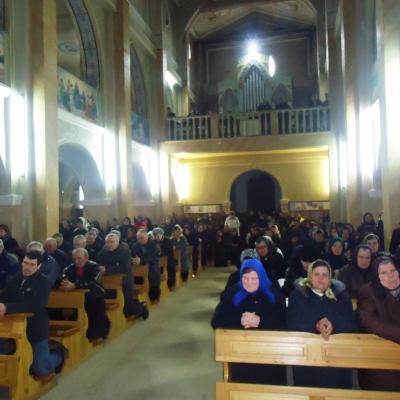 10-13 martie: Valea Mare: Vizita Măicuţei de la Cacica şi misiuni populare